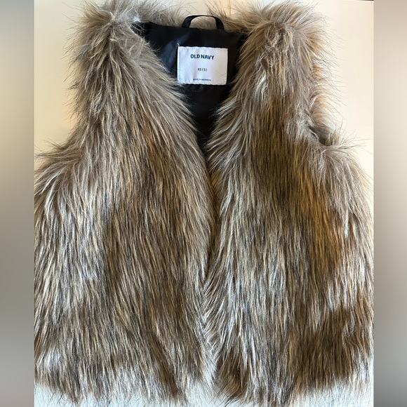 Fur vest kids size 5 - Picture 1 of 2